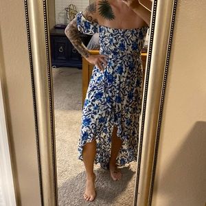 Medium Women’s dress